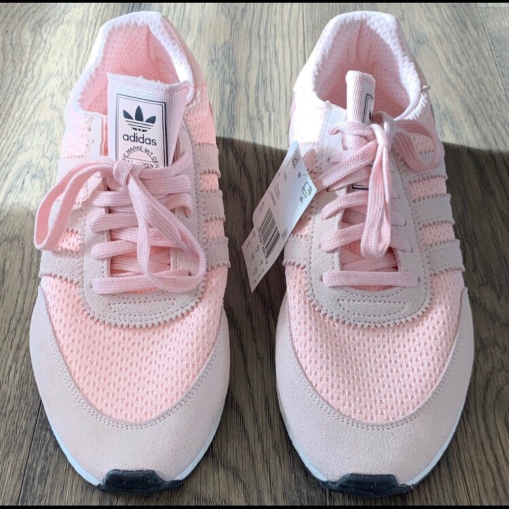 Addidas pink shoes